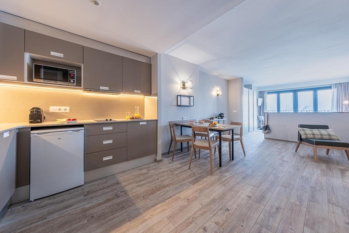 Apartamentos Caribou パス・デ・ラ・カサ エクステリア 写真